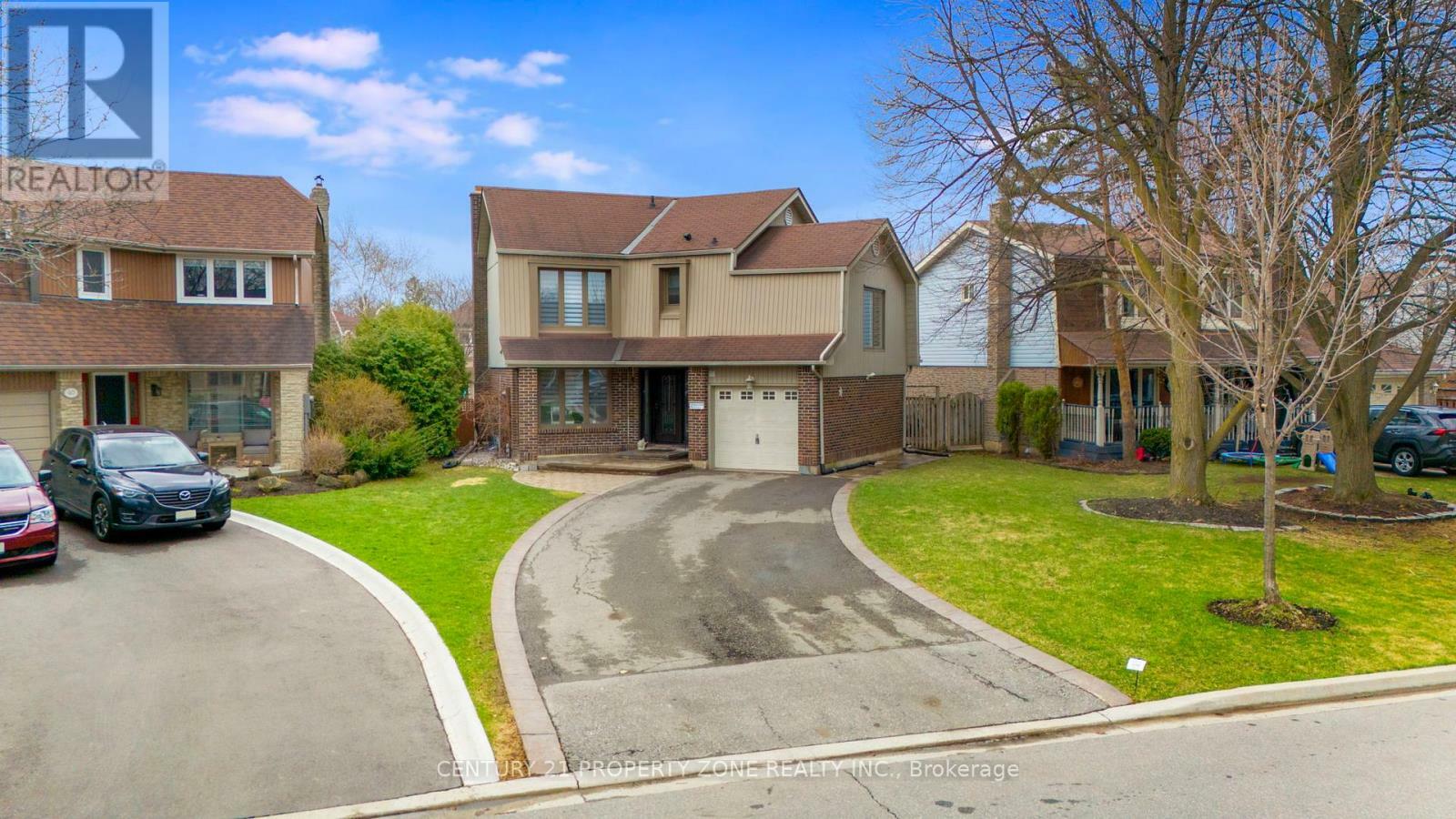Property Photo: 42 Montcalm Place ON L6S 2X6