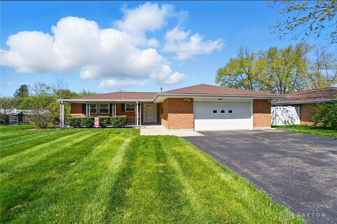 Property Photo: 2873 Marigold Drive OH 45449