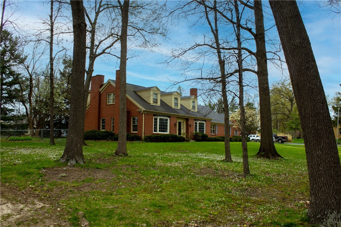 Property Photo: 17 Western Drive IL 62521