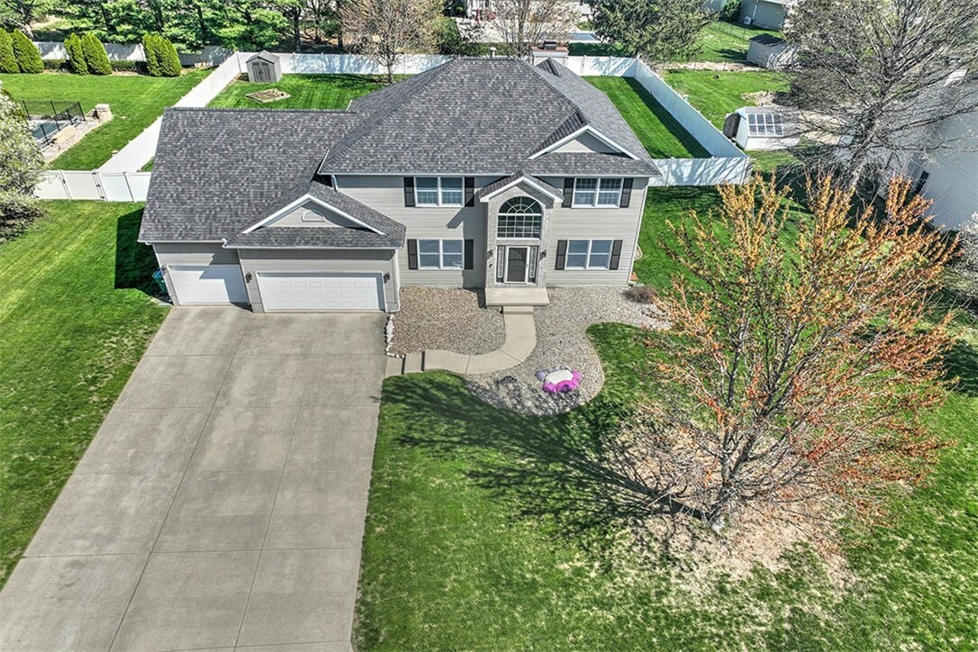 Property Photo: 1122 Wedgewood Court IL 62526