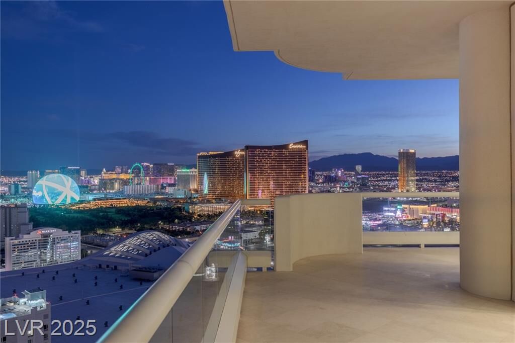 Property Photo:  2857 Paradise Road 3603  NV 89109 