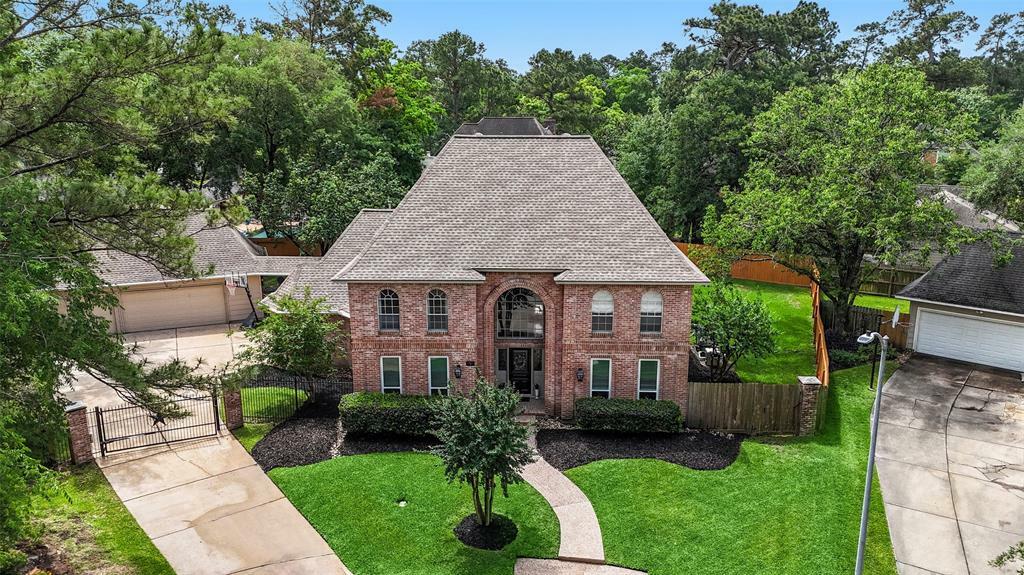 Property Photo: 1707 Dewberry Brook Court TX 77345