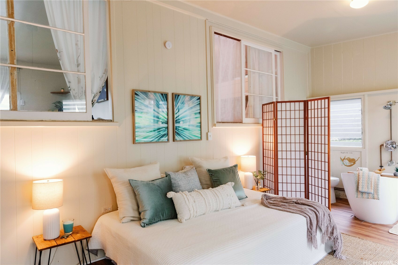 Property Photo: 2813 Dow Street HI 96817