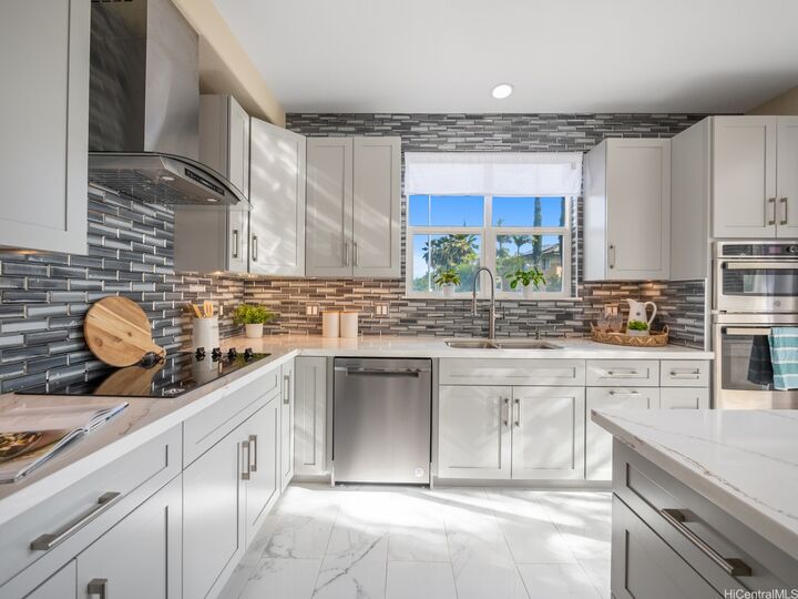 91-1075 Lanakoi Street  Kapolei HI 96707 photo