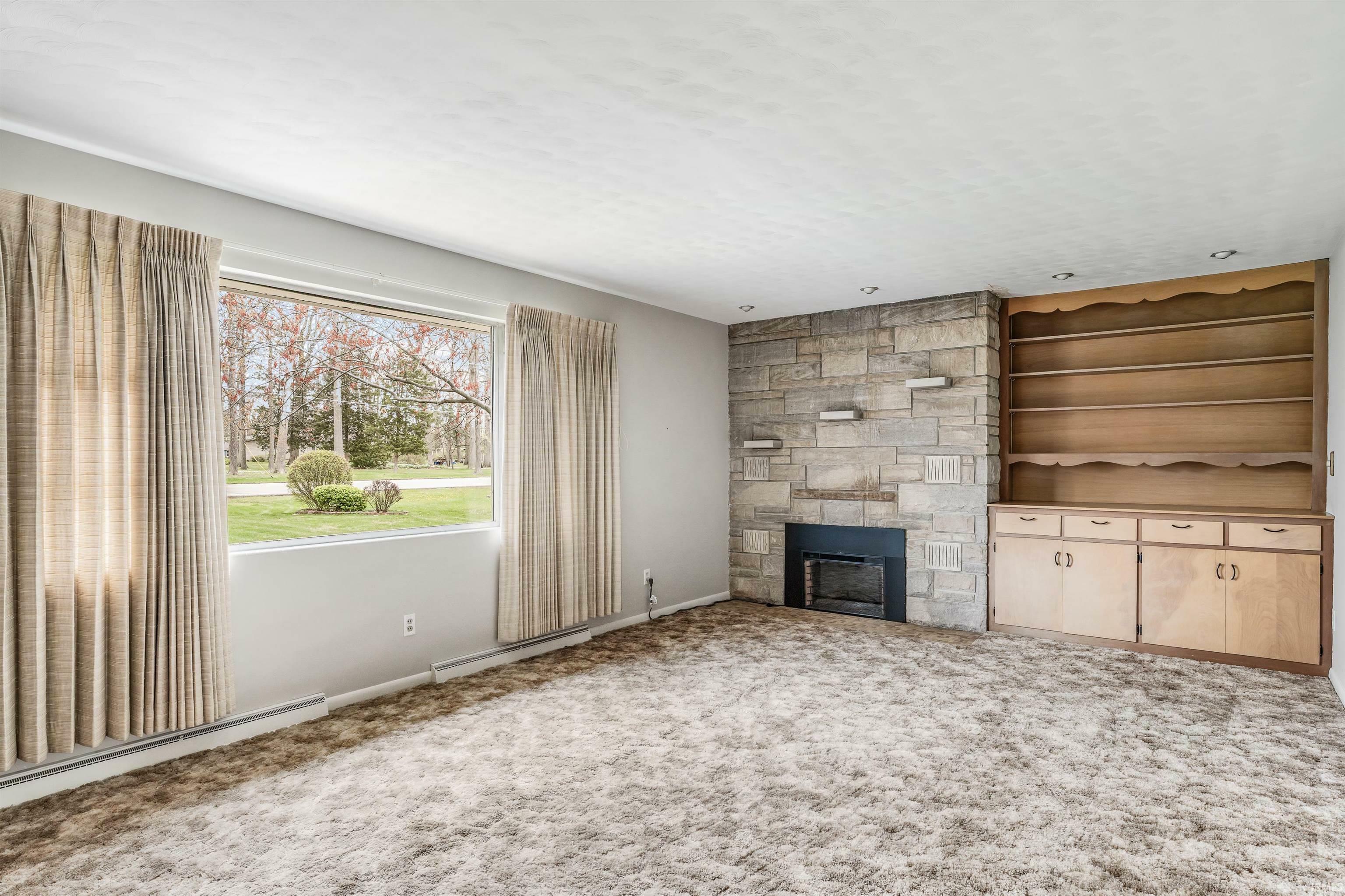 Property Photo: 4612 Trier Road IN 46815-4961