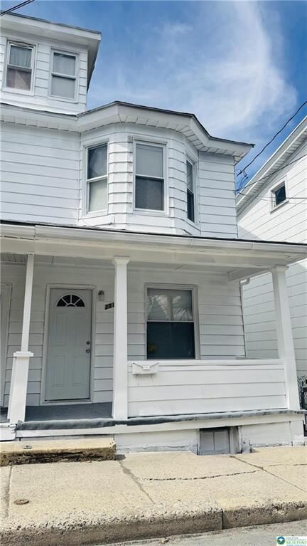 231 W Early Avenue  Coaldale Borough PA 18218 photo