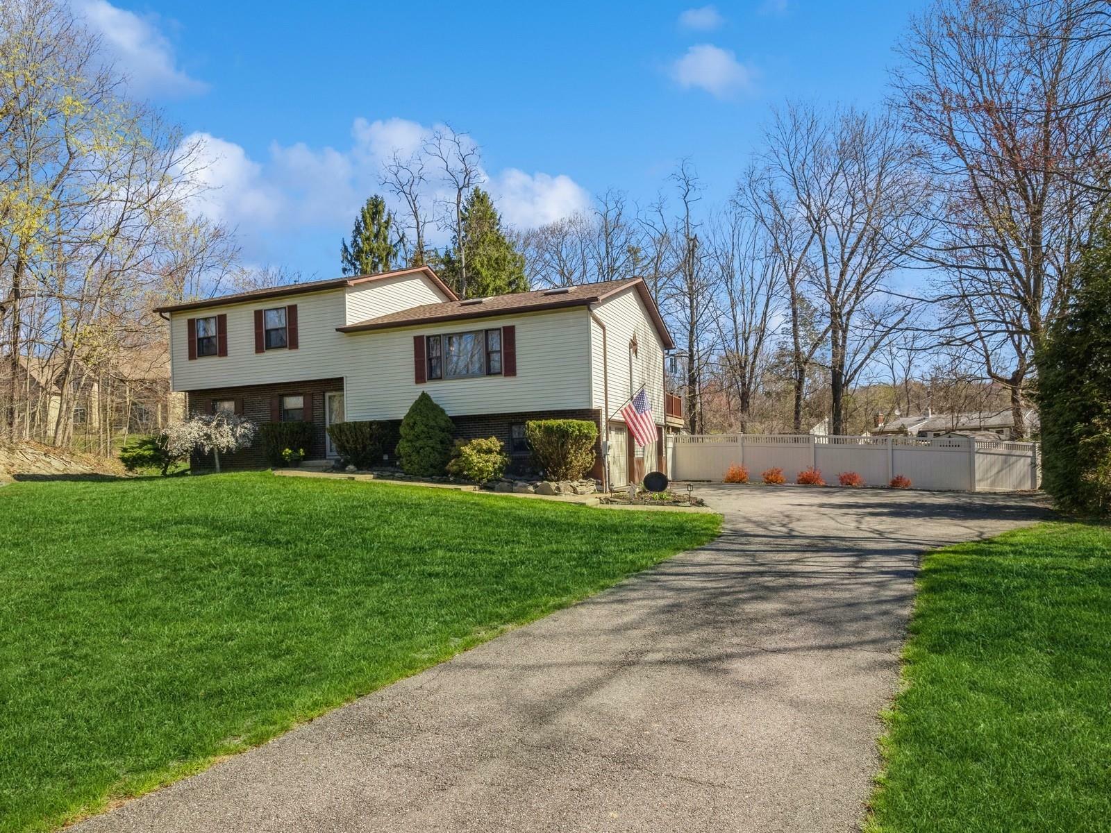 Property Photo: 18 Newhard Place NY 12533