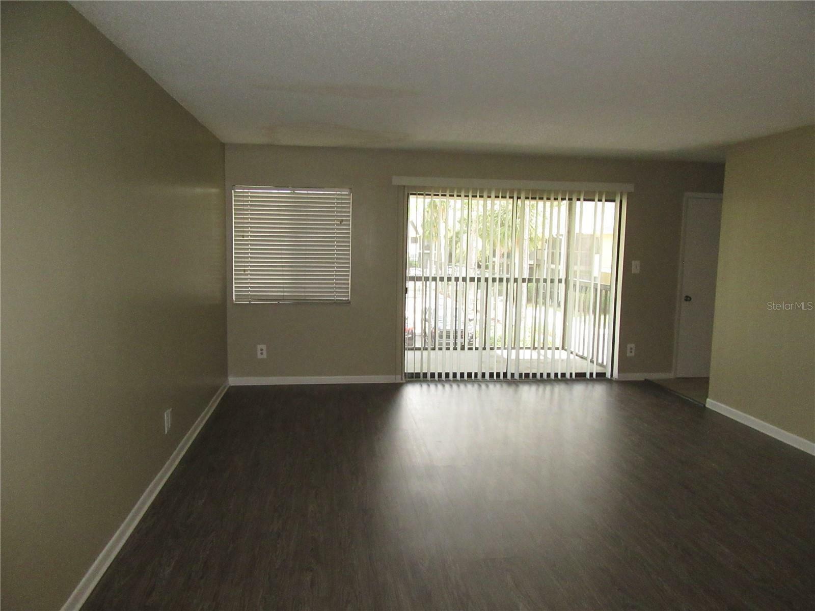 Property Photo: 13289 Arbor Pointe Circle 201 FL 33617