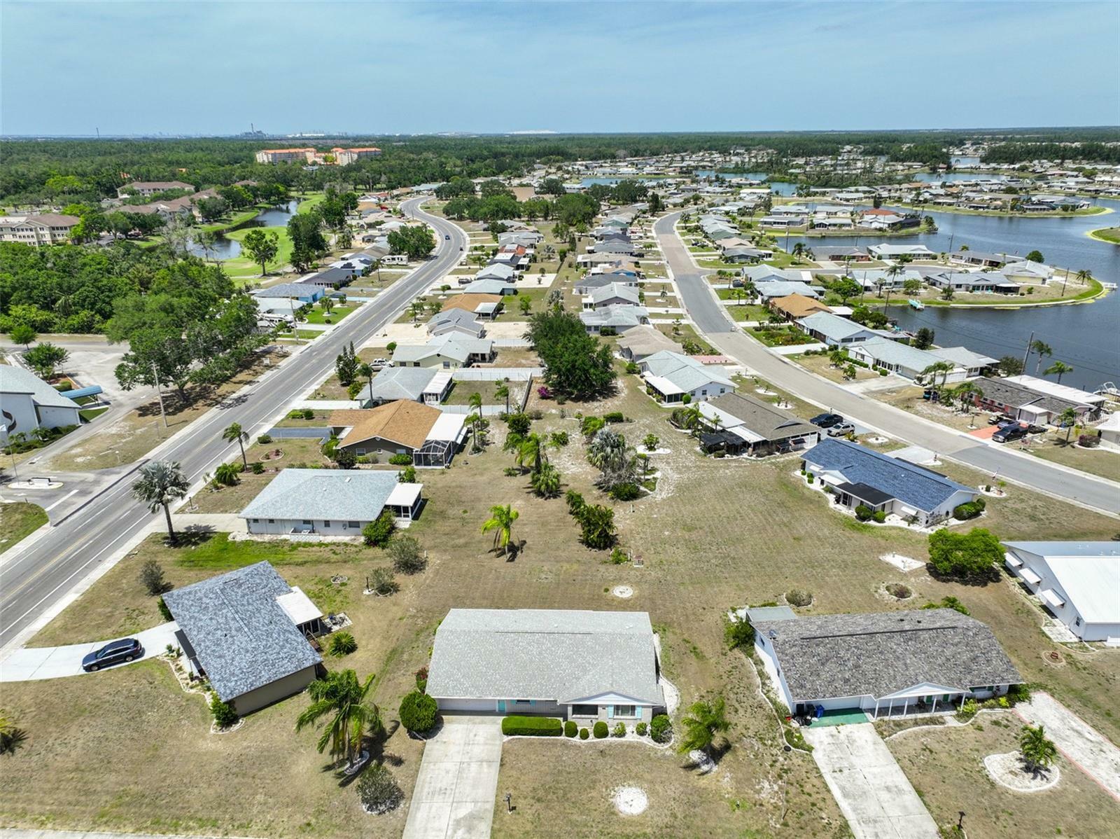 Property Photo: 1809 Haverford Avenue FL 33573