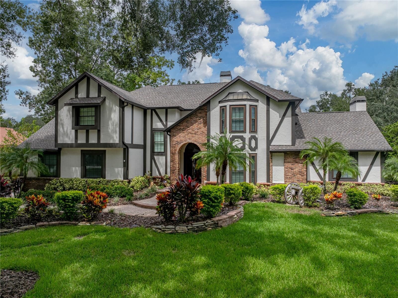 Property Photo:  13004 Bell Creek Chase  FL 33569 