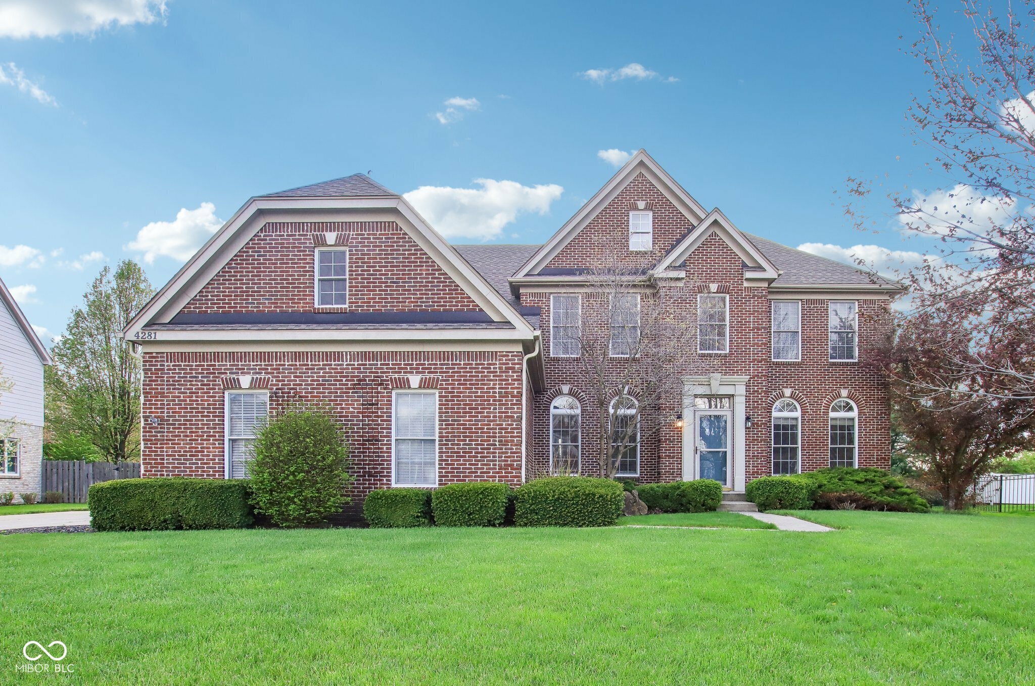 4281 Honeysuckle Lane  Zionsville IN 46077 photo