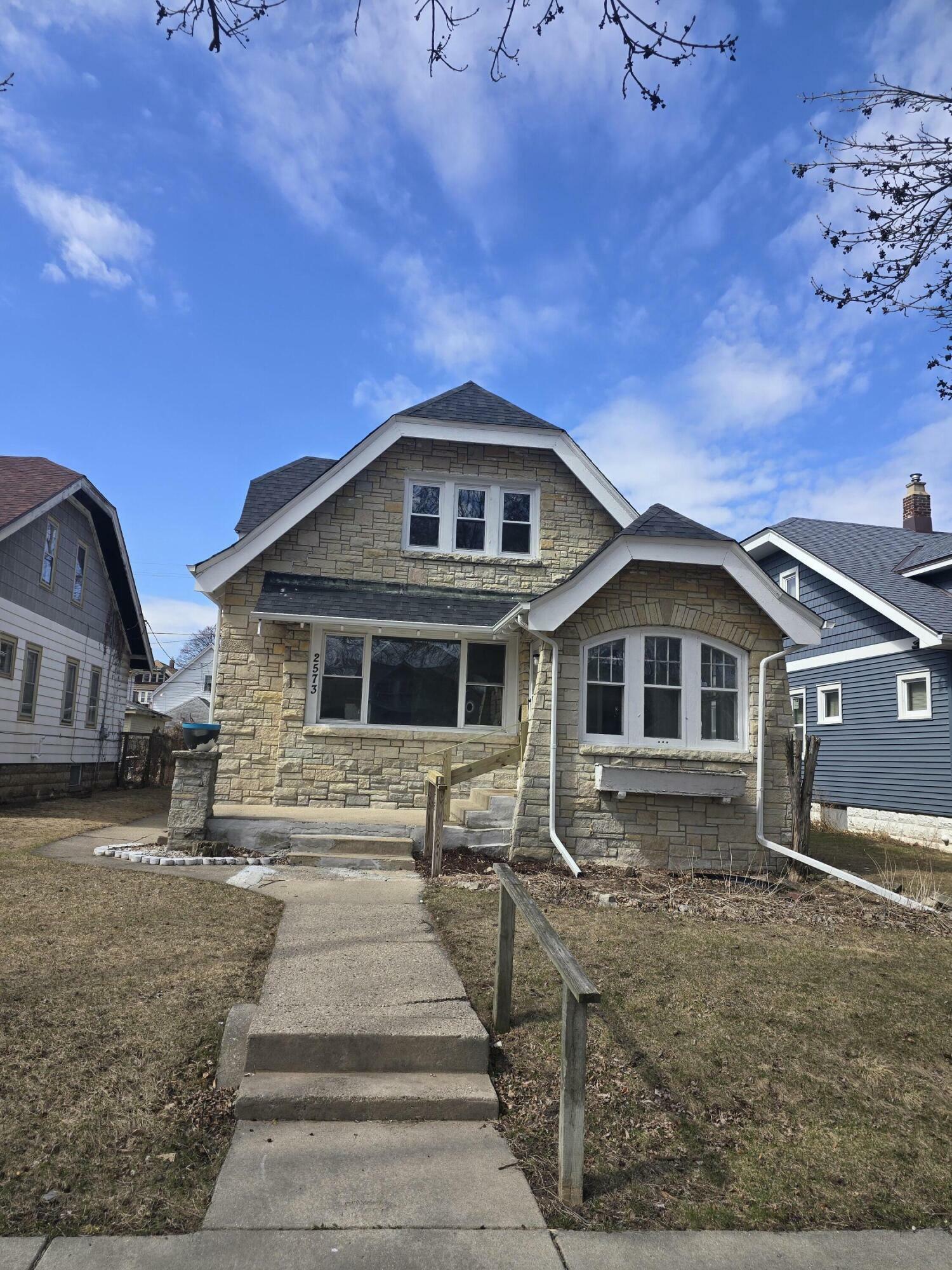 2573 N 48th St  Milwaukee WI 53210 photo