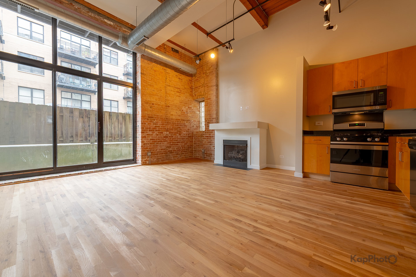 Property Photo: 1918 S Michigan Avenue 103 IL 60616