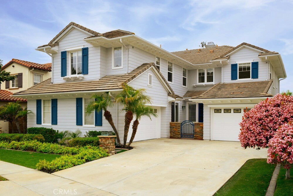 Property Photo:  4505 Cresta Babia  CA 92673 