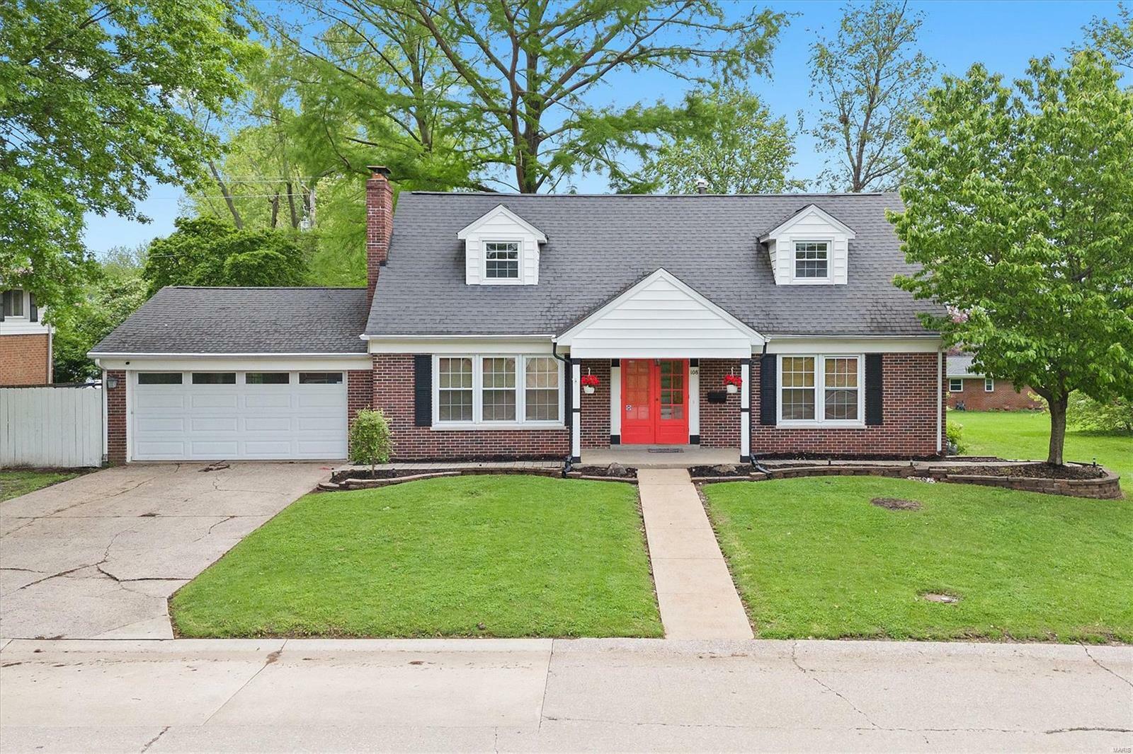 Property Photo: 108 Williamsburg Drive IL 62221