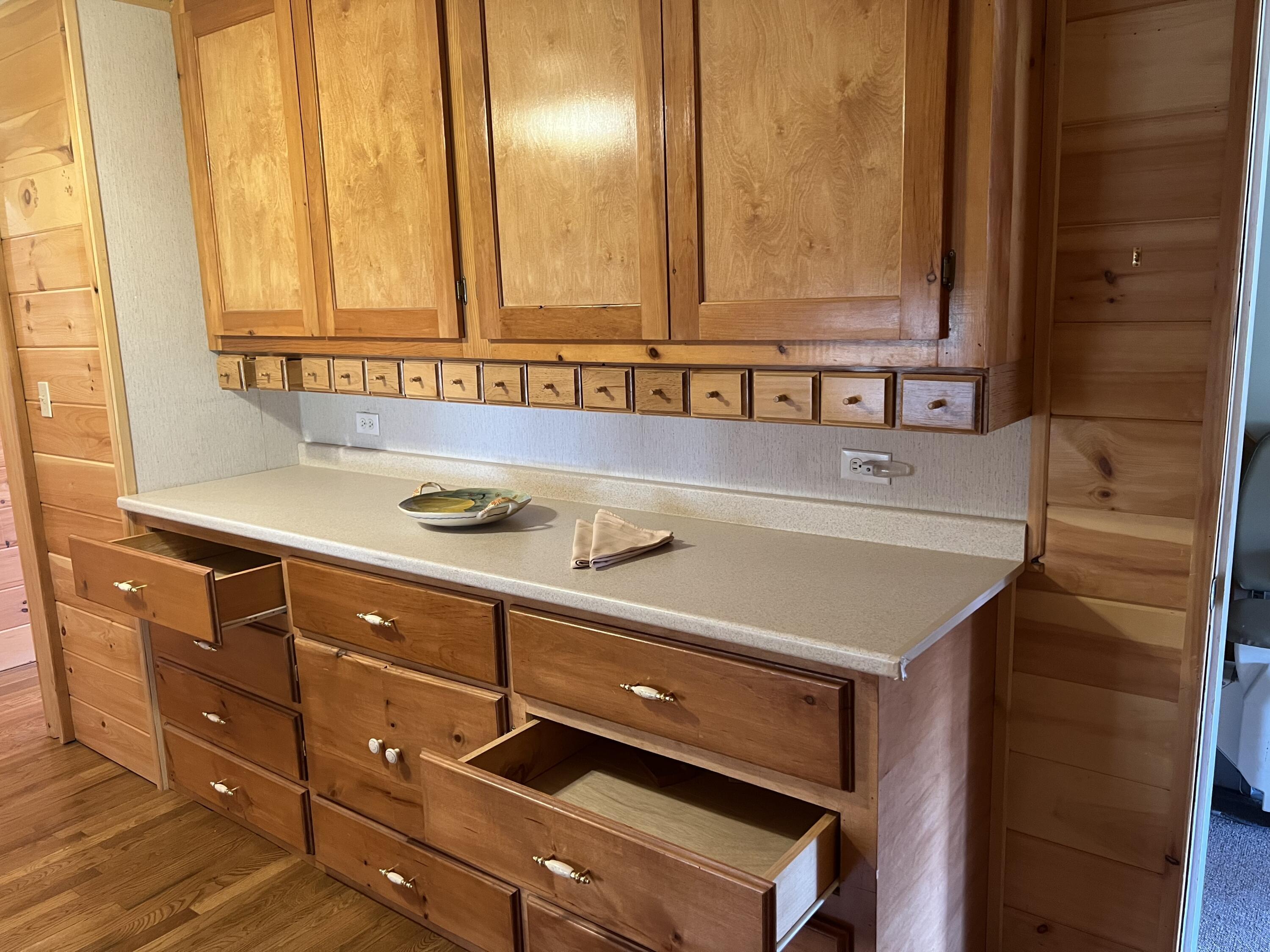 Property Photo:  30 Pleasant Street  ME 04730 