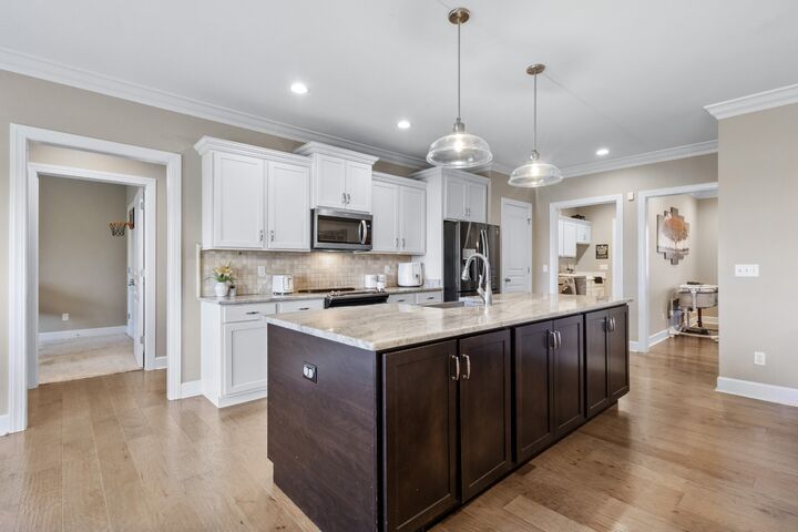 Property Photo:  104 Sherinton Pl  KY 42240 