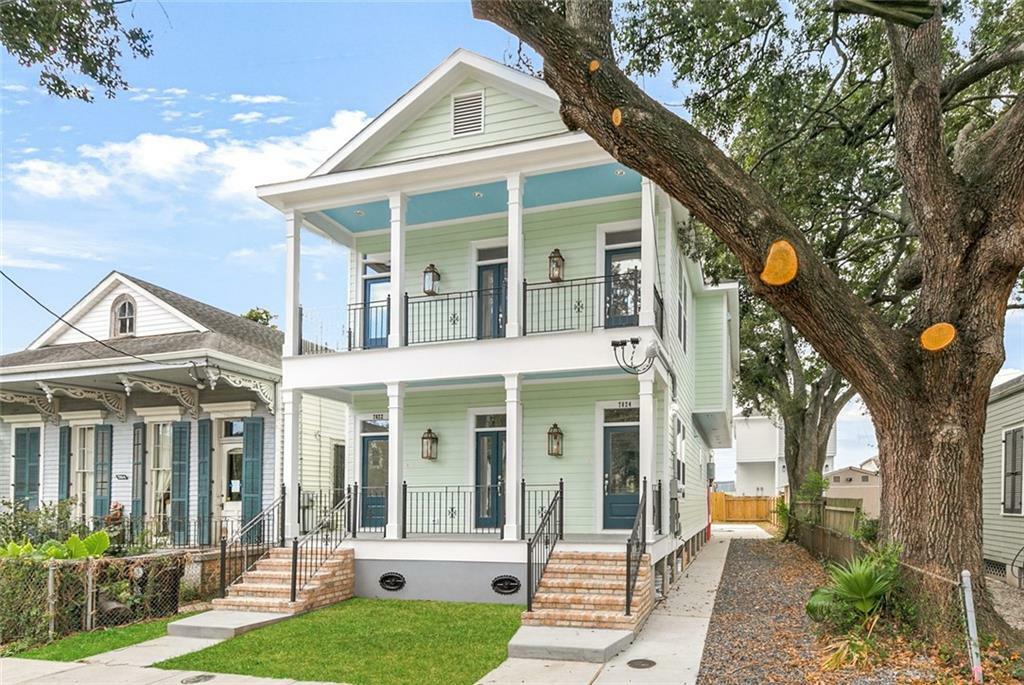 Property Photo: 7822 Dominican Street LA 70118
