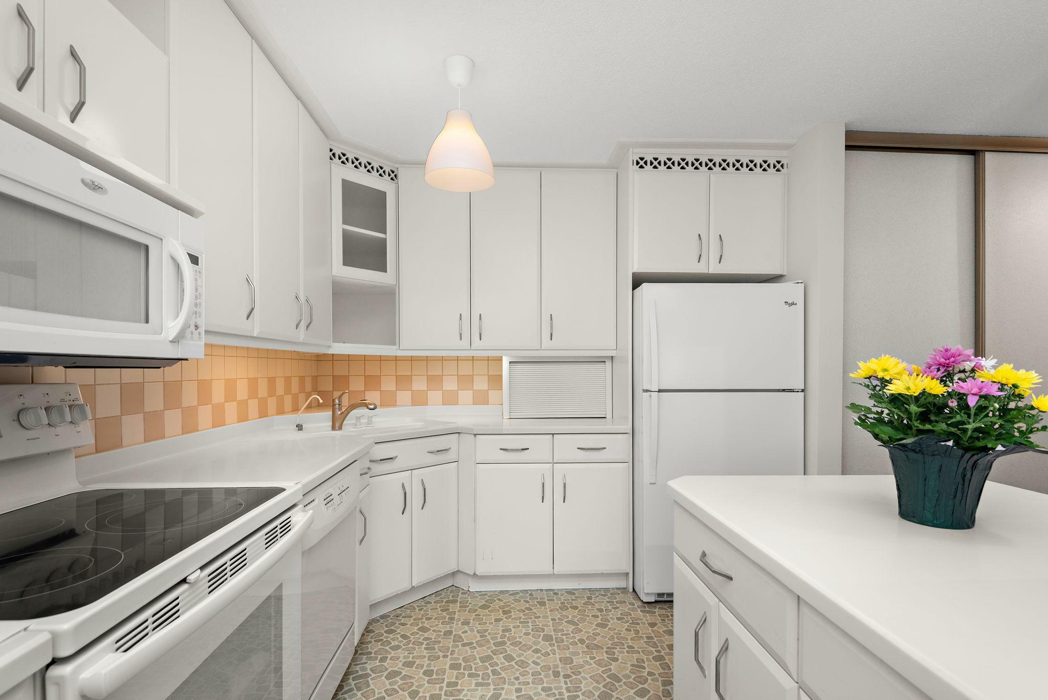 Property Photo: 1021 Yuma Lane N MN 55447