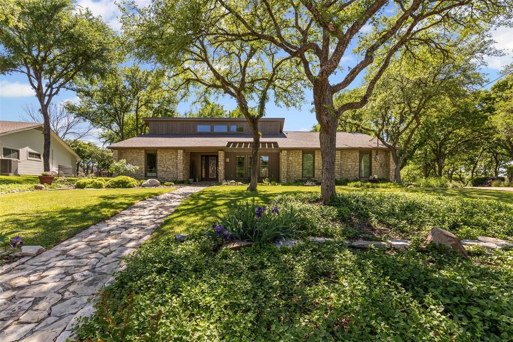 Photo de la propriété: 6115 Laredo Court TX 76049