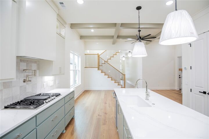 Property Photo: 4710 Fieldcrest Terrace AR 72758