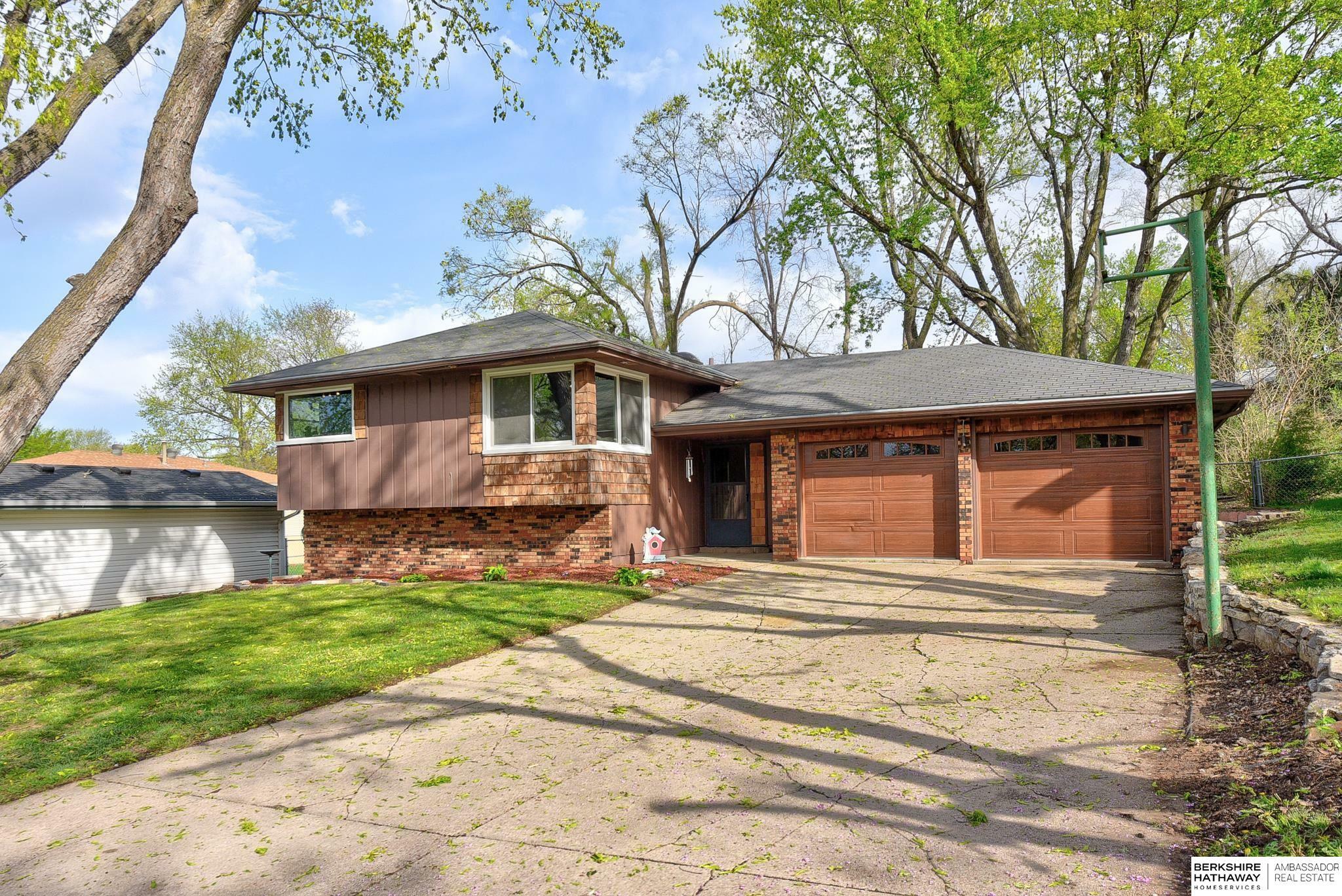 Property Photo: 9558 Taylor Street NE 68134