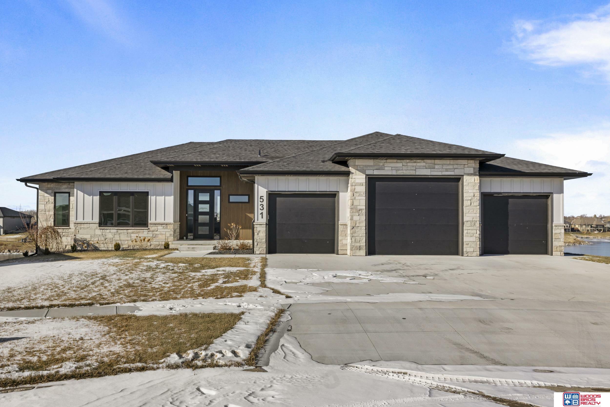 531 White Cap Bay  Lincoln NE 68527 photo