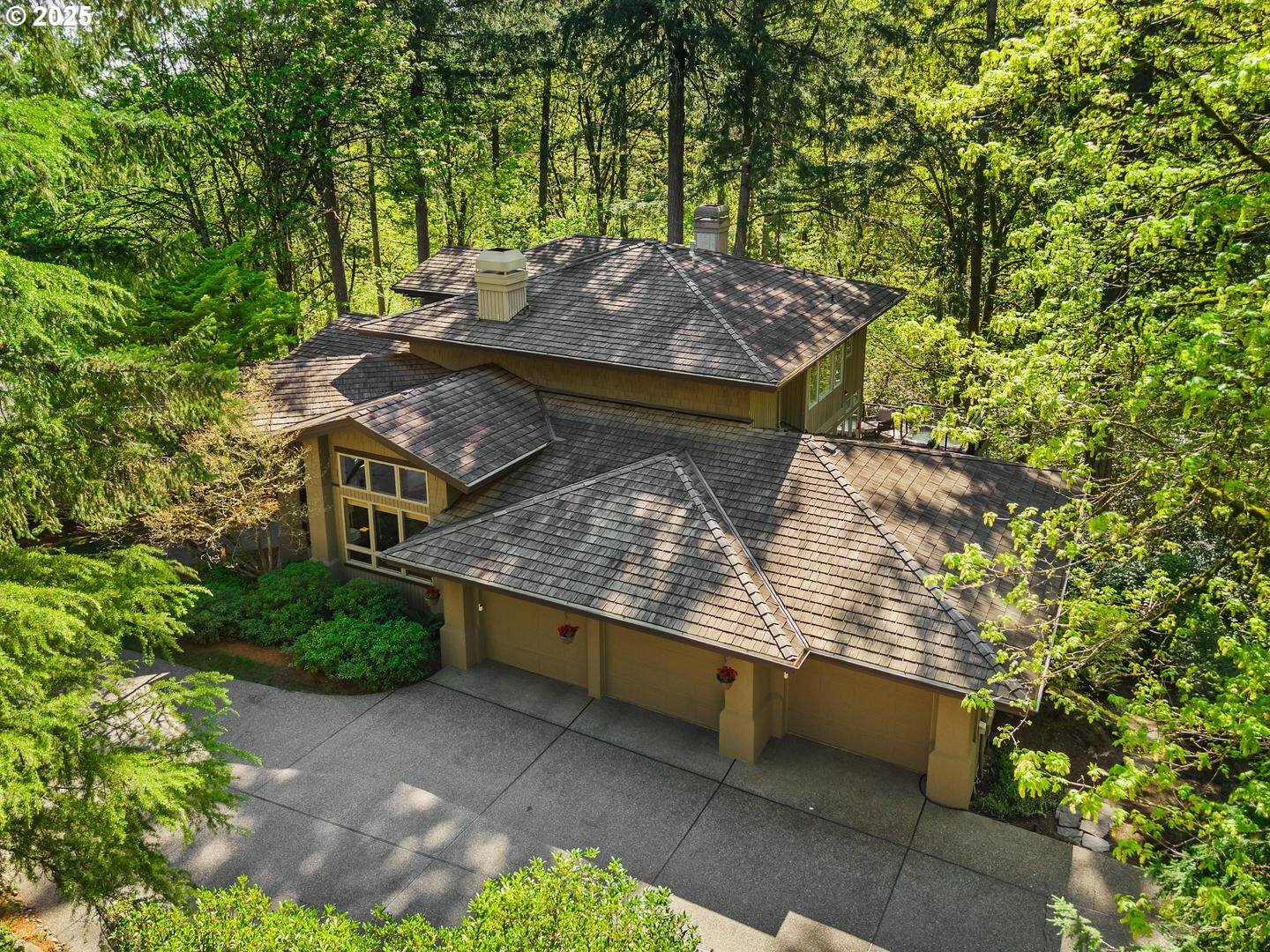Property Photo: 10975 SW Avocet Ct OR 97007