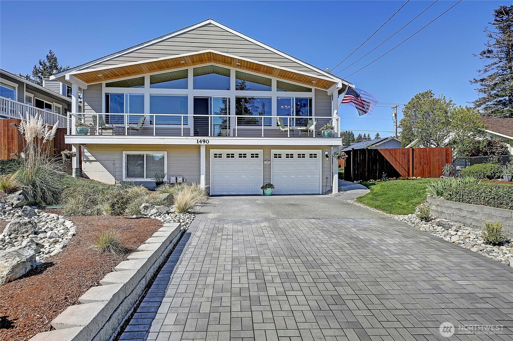 Property Photo: 1490 Country Club Drive WA 98282