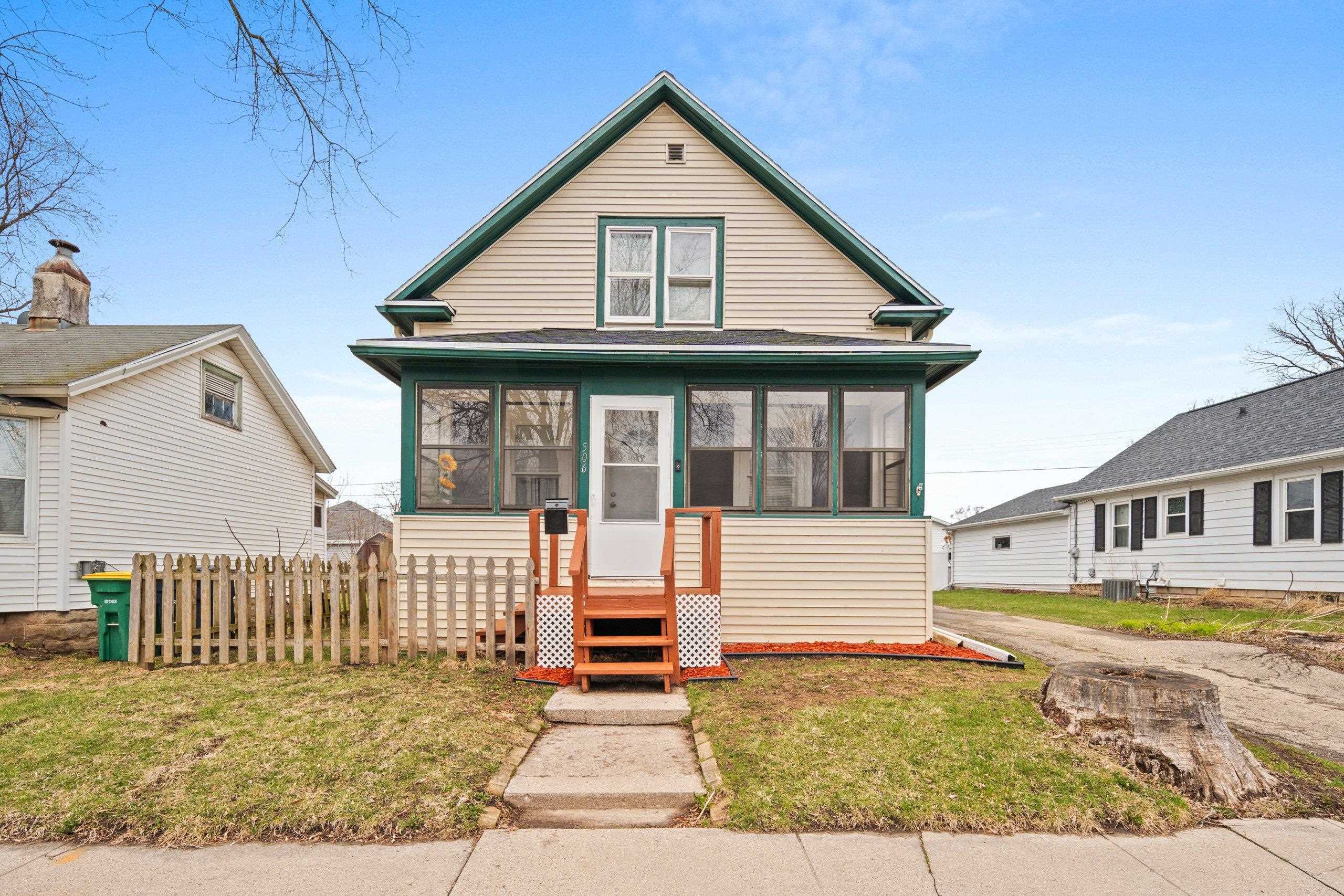 Property Photo: 506 15th Avenue WI 54303-1837