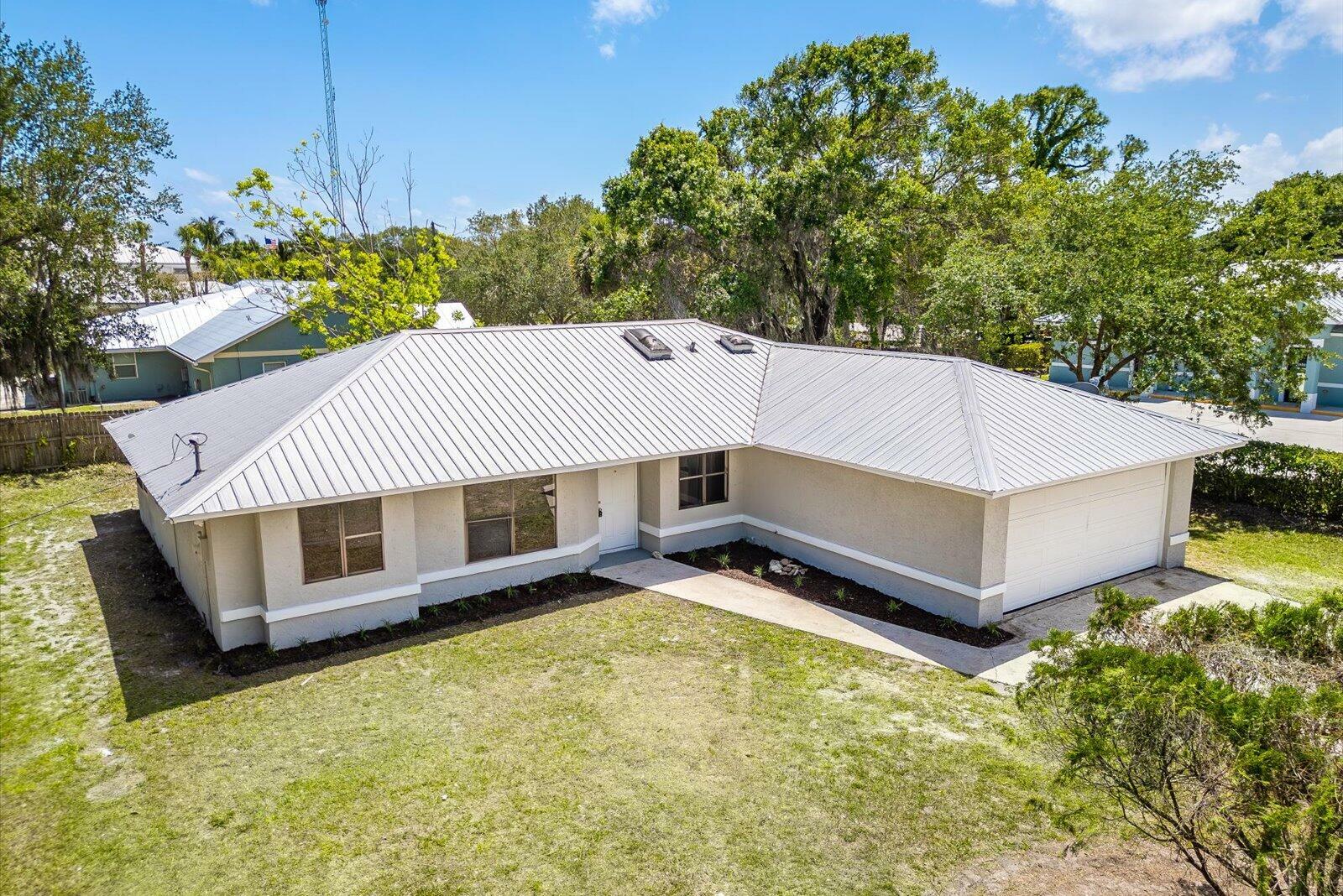 Property Photo:  104 Germani Drive  FL 34982 