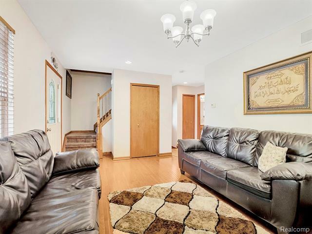 Property Photo: 4166 Bedford Street MI 48125