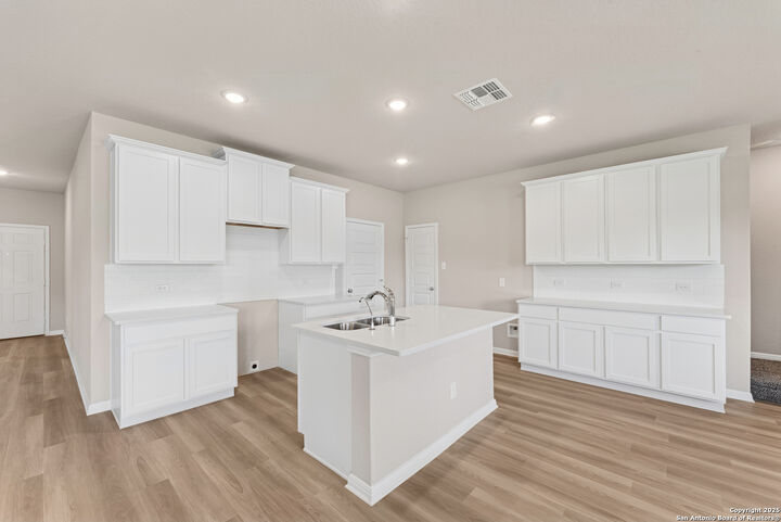 Property Photo: 8514 Smithers Avenue TX 78252