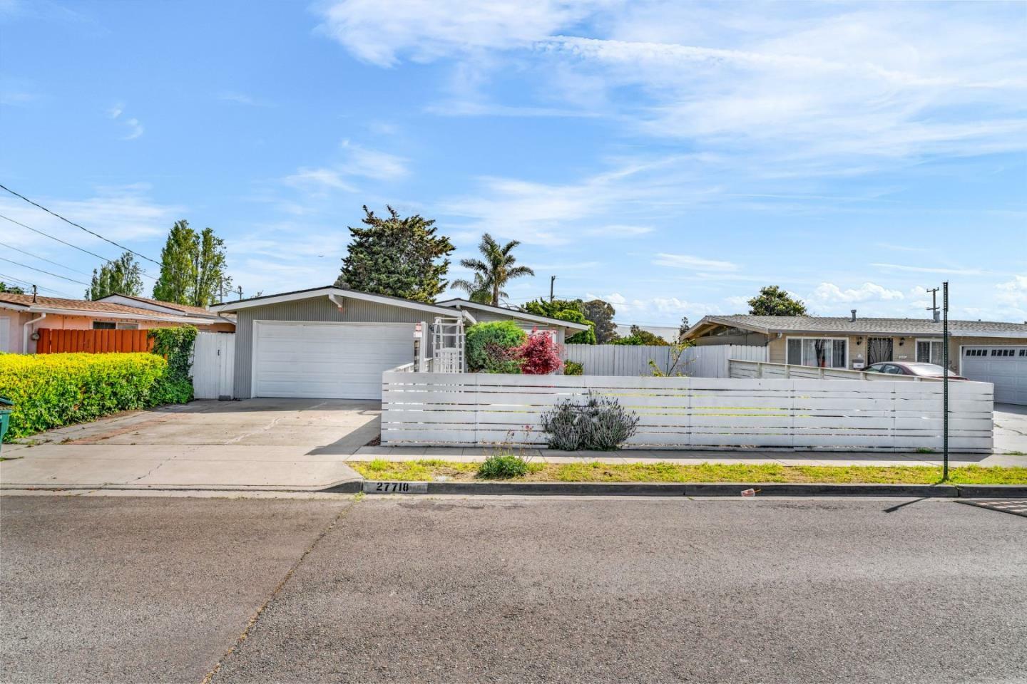 Property Photo: 27718 Coronado Way CA 94545