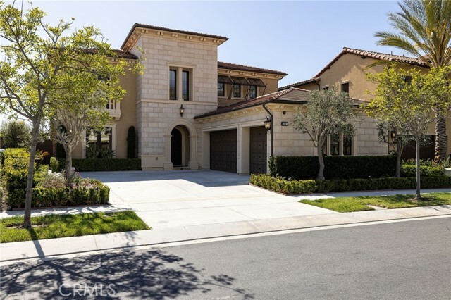 Property Photo: 212 Clear Falls CA 92602