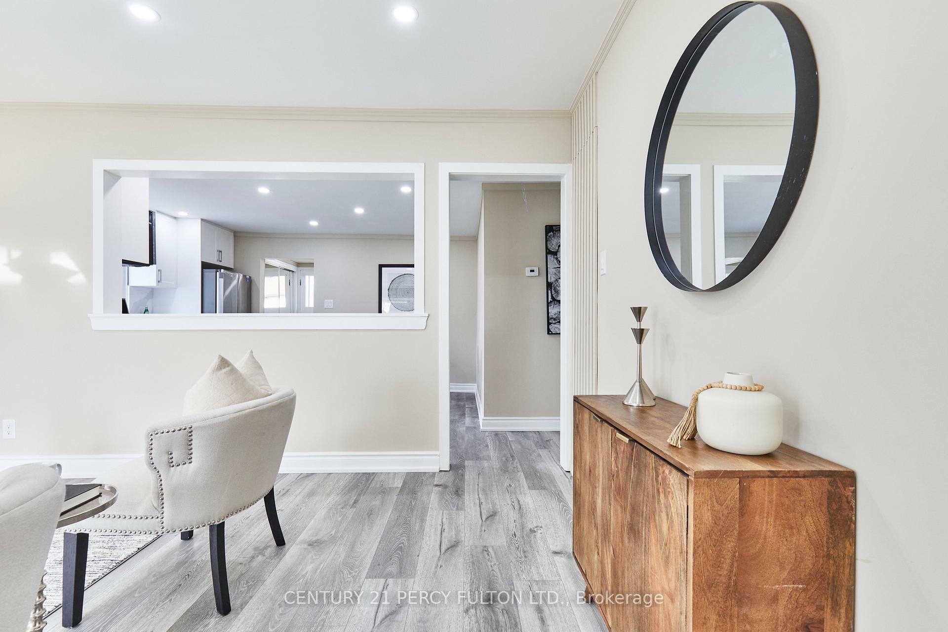 Property Photo: 25 Windsor Avenue ON L1S 2B1