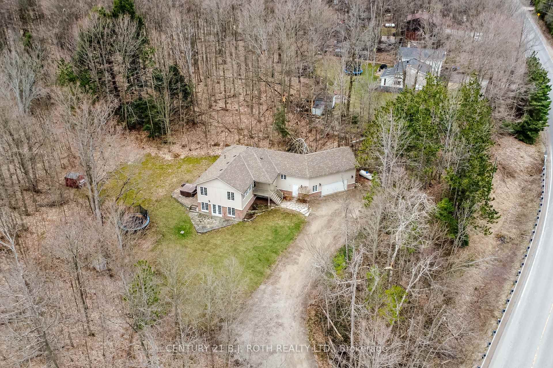 Property Photo: 4927 25 Side Road ON L4M 4S4