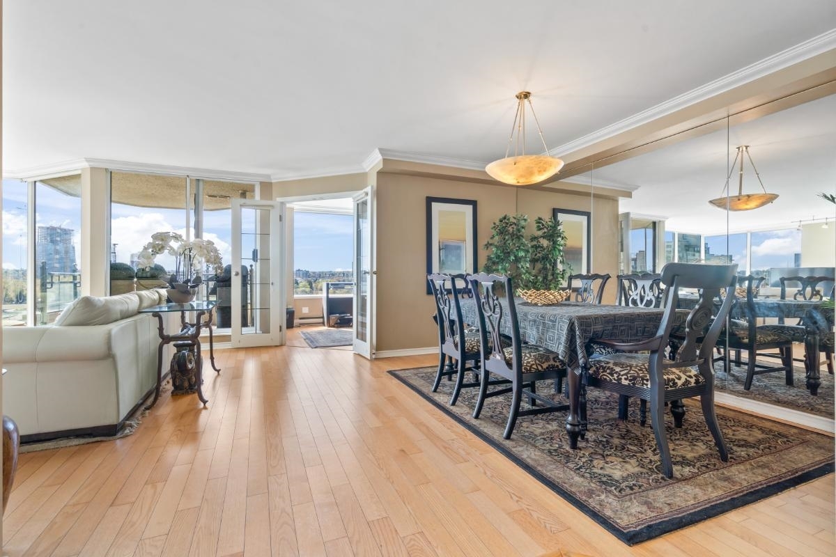 Property Photo: 1311 Beach Avenue 901 BC V6E 1V6