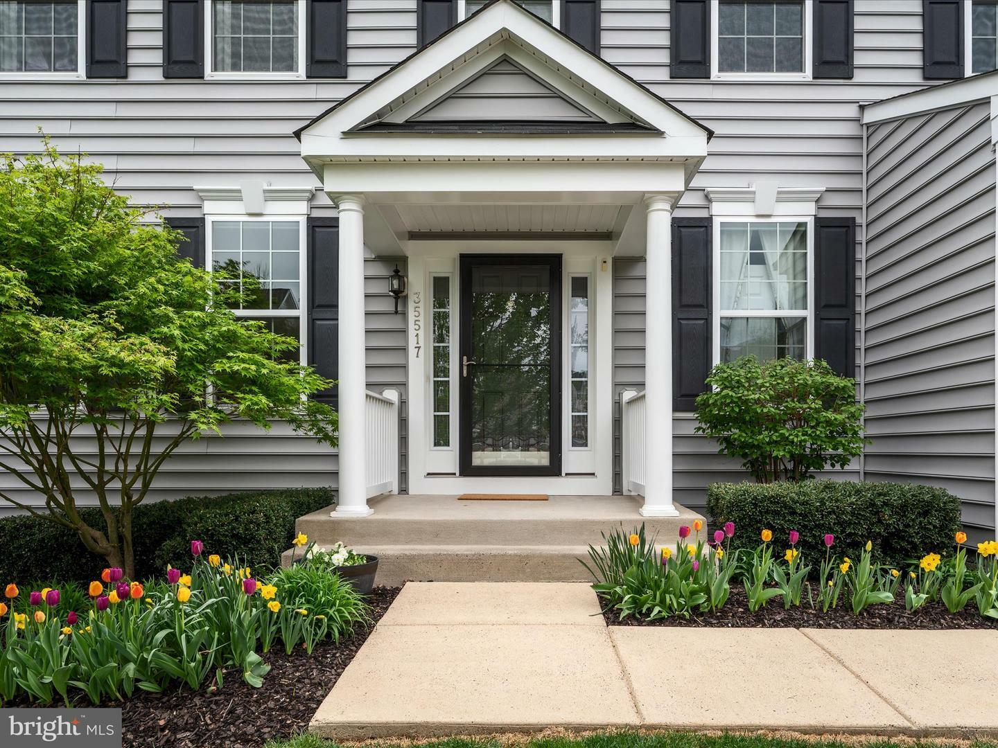 Property Photo: 35517 Hudson Street VA 20141
