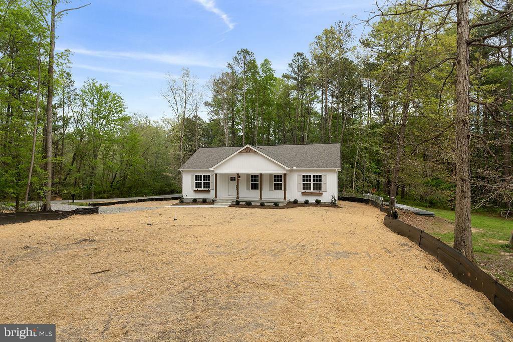 Property Photo: 111 Waverly Drive VA 22546