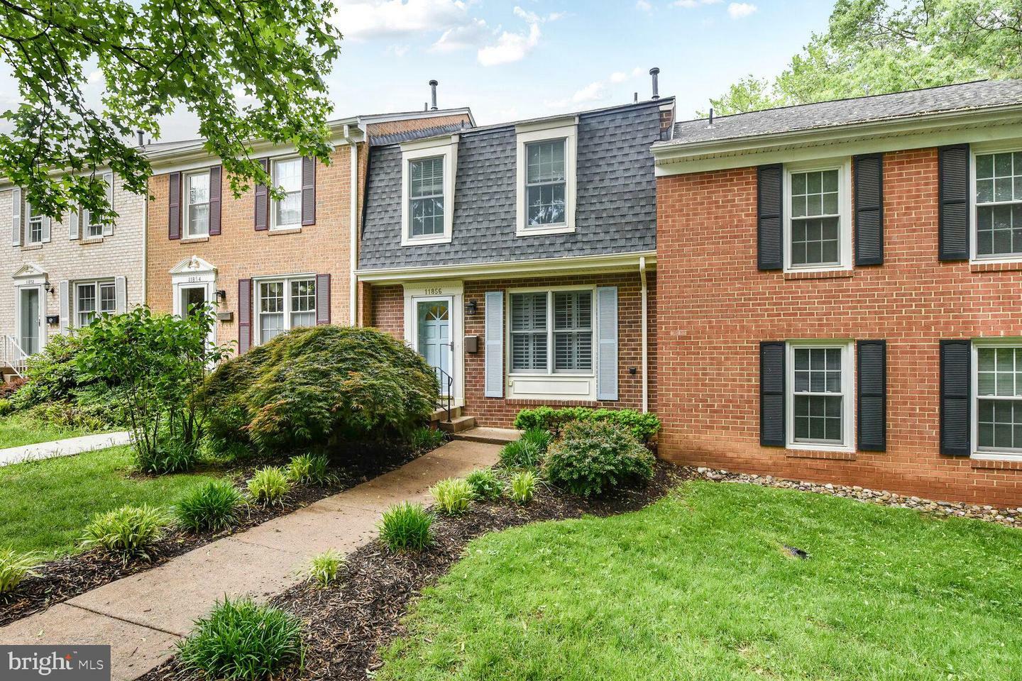 Property Photo: 11856 Saint Trinians Court VA 20191