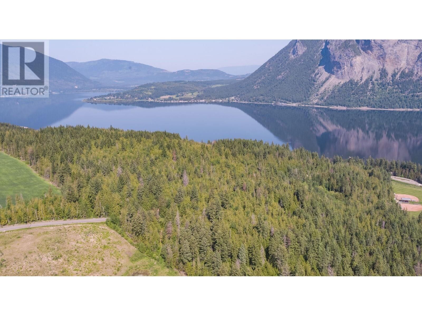Property Photo: 6810 Park Hill #Pl 3 Road Northeast BC V0E 1K0