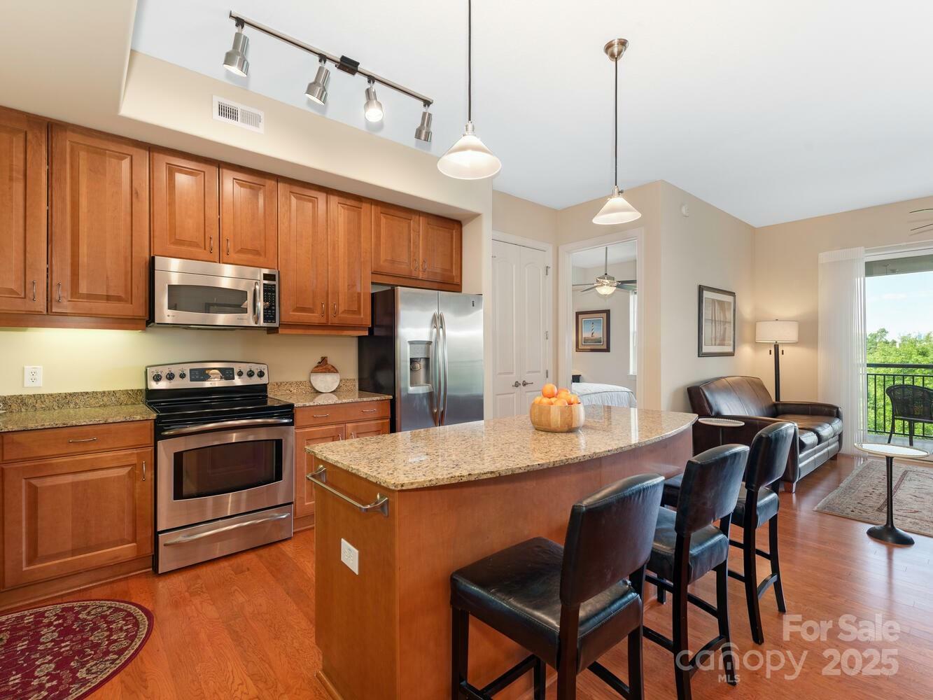 Property Photo: 4620 Piedmont Row Drive 615 NC 28210