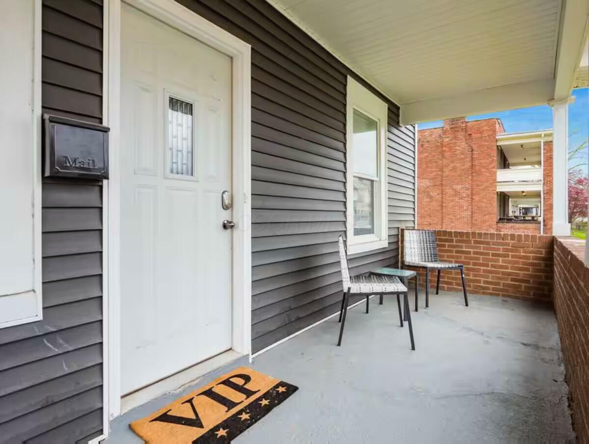 Property Photo: 85 Dana Avenue OH 43222