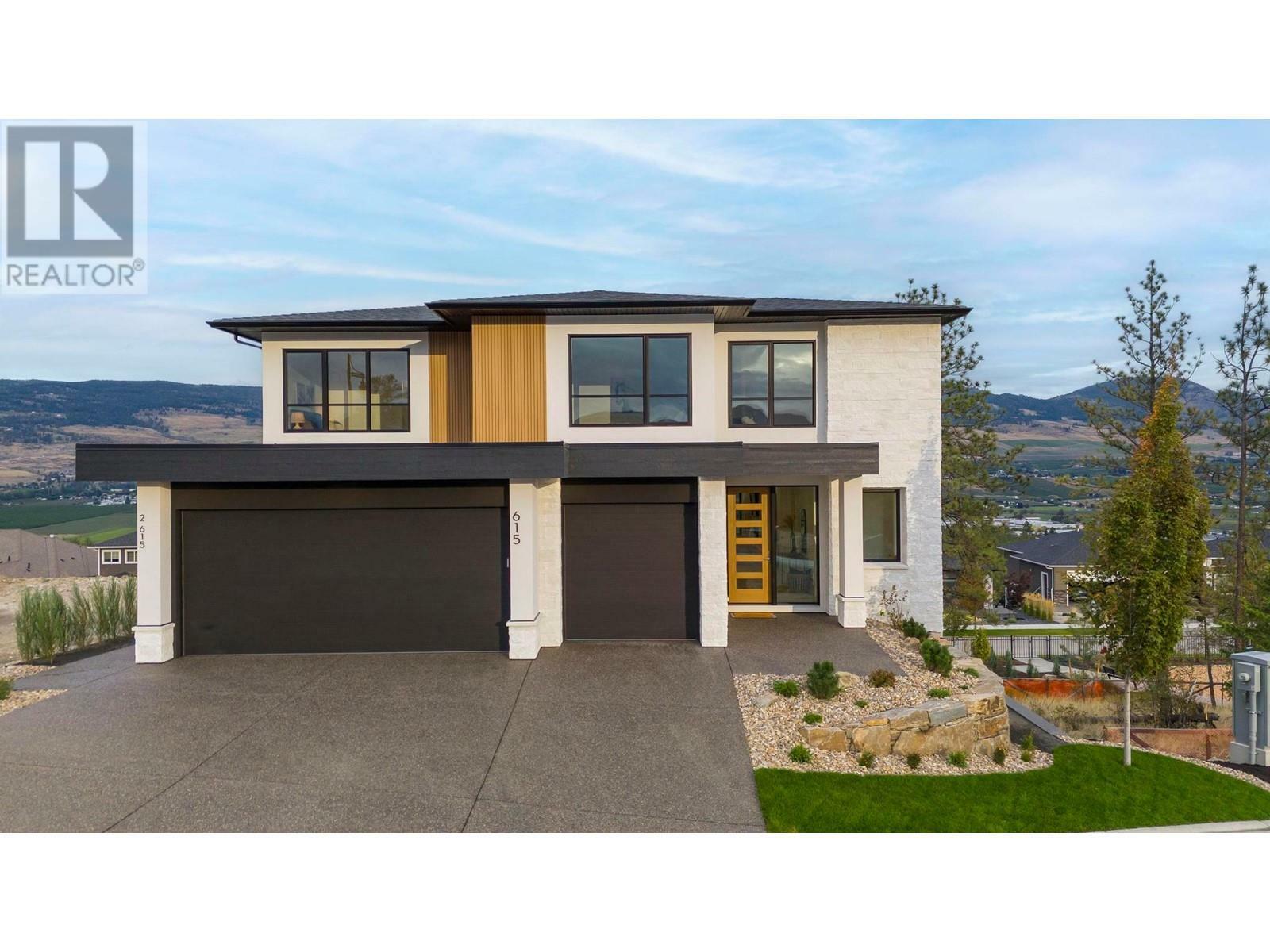 Property Photo:  615 Kingswood Terrace  BC V1V 0J2 
