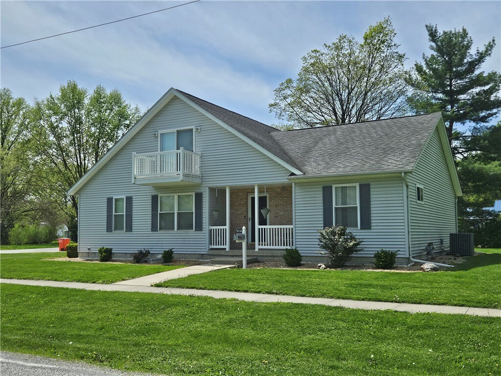 Property Photo: 503 N Graham Street IL 61951