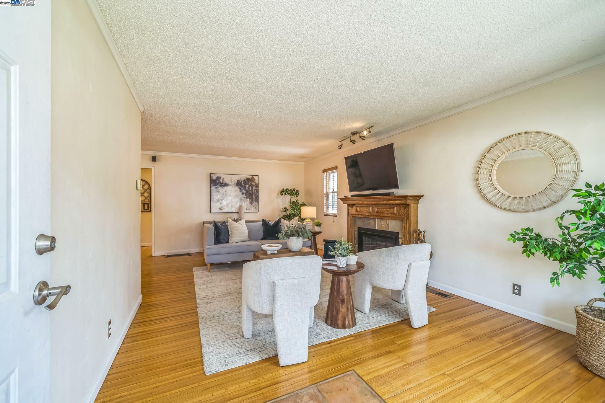Property Photo: 18858 Carlton Ave CA 94546