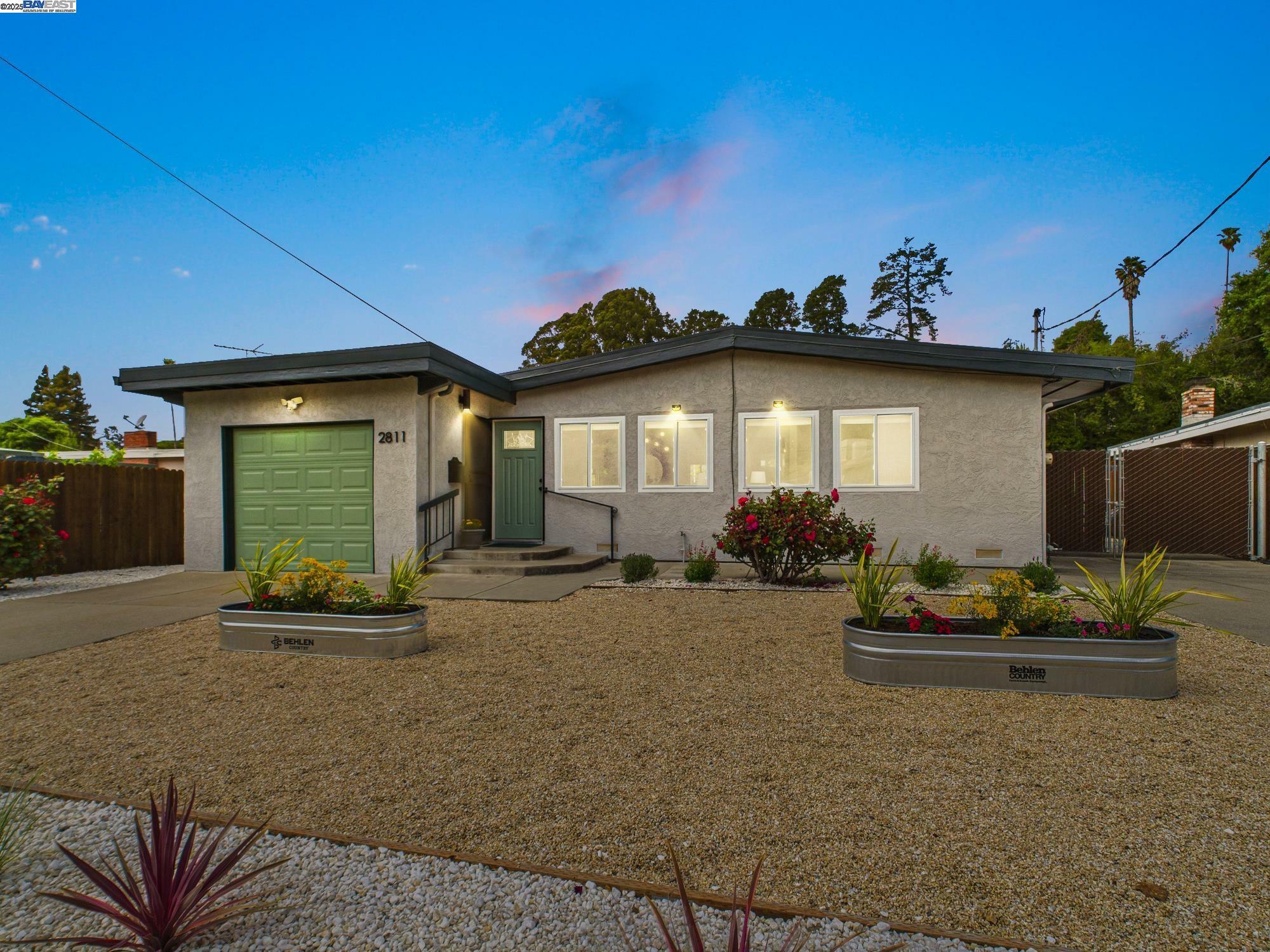 Property Photo: 2811 May Rd CA 94803