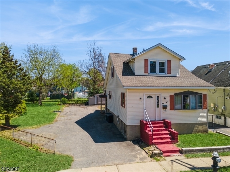 Property Photo: 58 Zeliff Ave NJ 07424