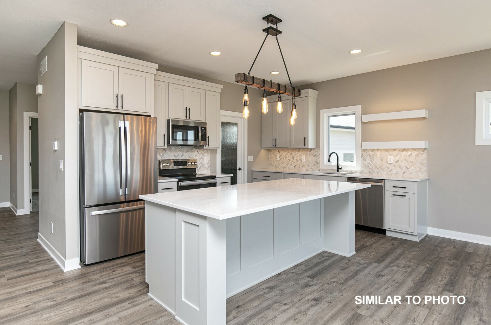 Property Photo: 530 Walnut Drive IA 50124